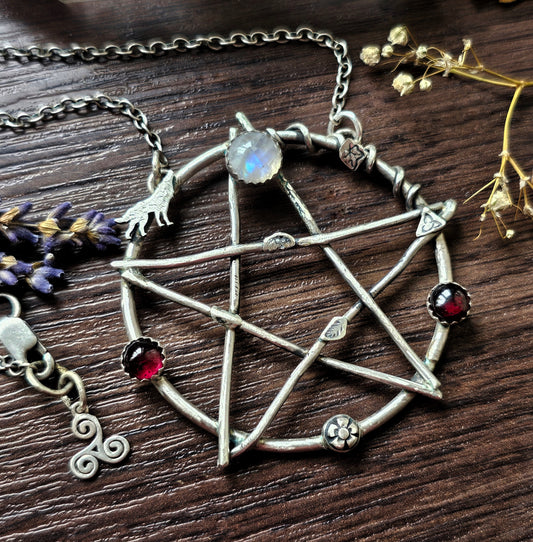 Howling Wolf Pentacle 1